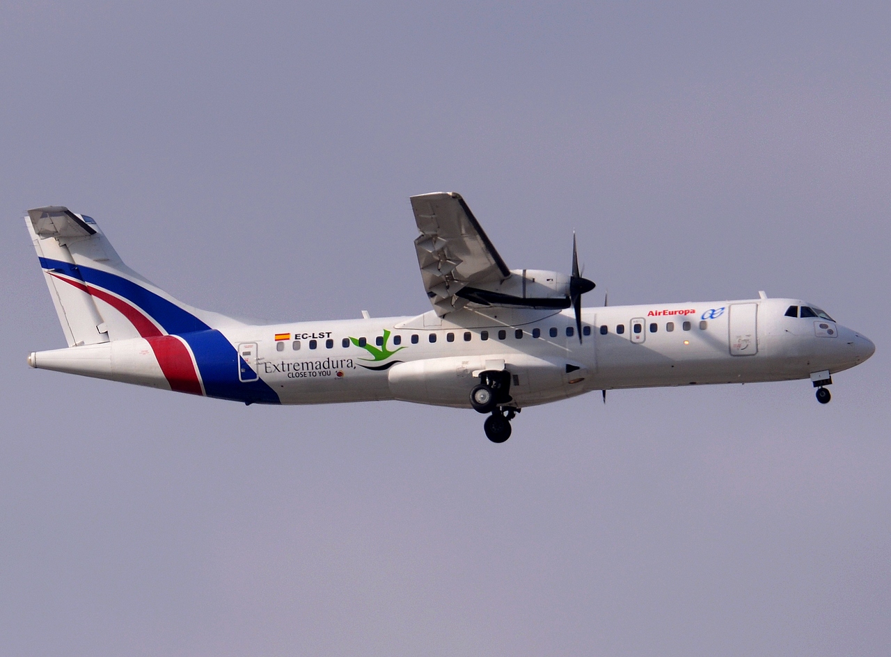 EC-LST - ATR 72-201 - Air Europa - MAD - 14-03-2015