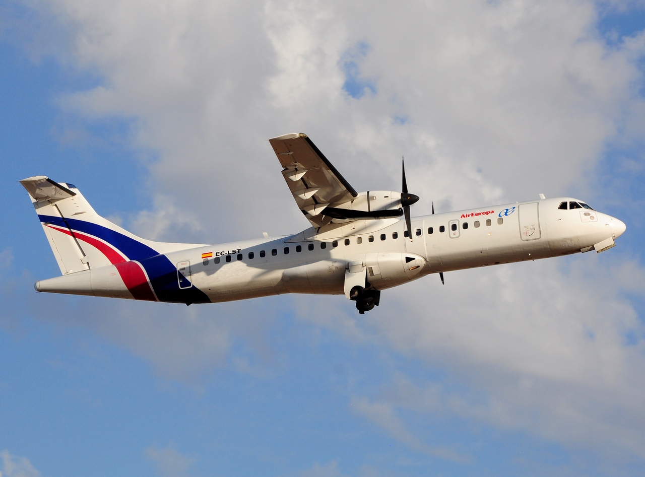 EC-LST - ATR 72-201 - Air Europa - PMI - 22-08-2015