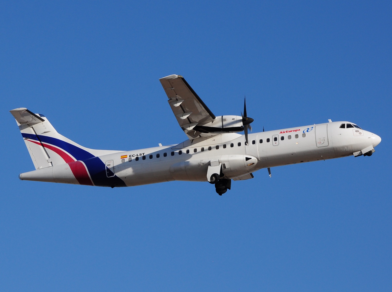 EC-LST - ATR 72-201 - Air Europa - PMI - 23-08-2015