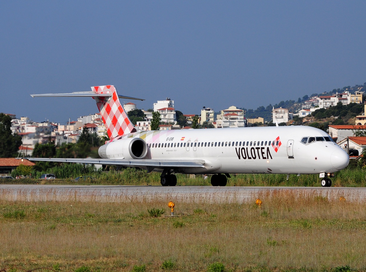 EI-EXB - 717-2BL - Volotea Airlines - JSI - 28-07-2015c