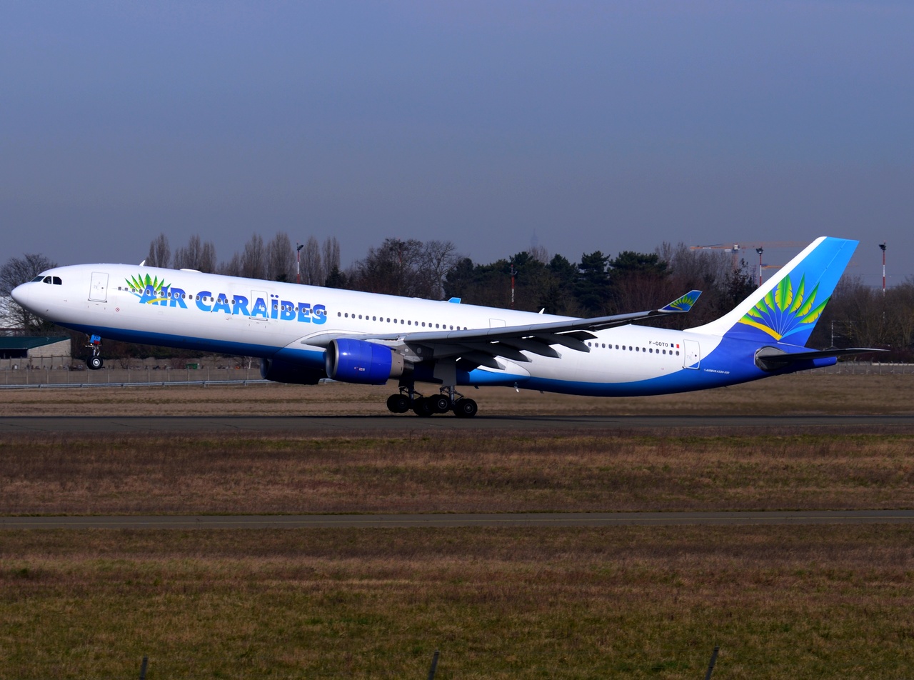 F-GOTO - A330-323 - Air Caraibes - ORY - 07-03-2015