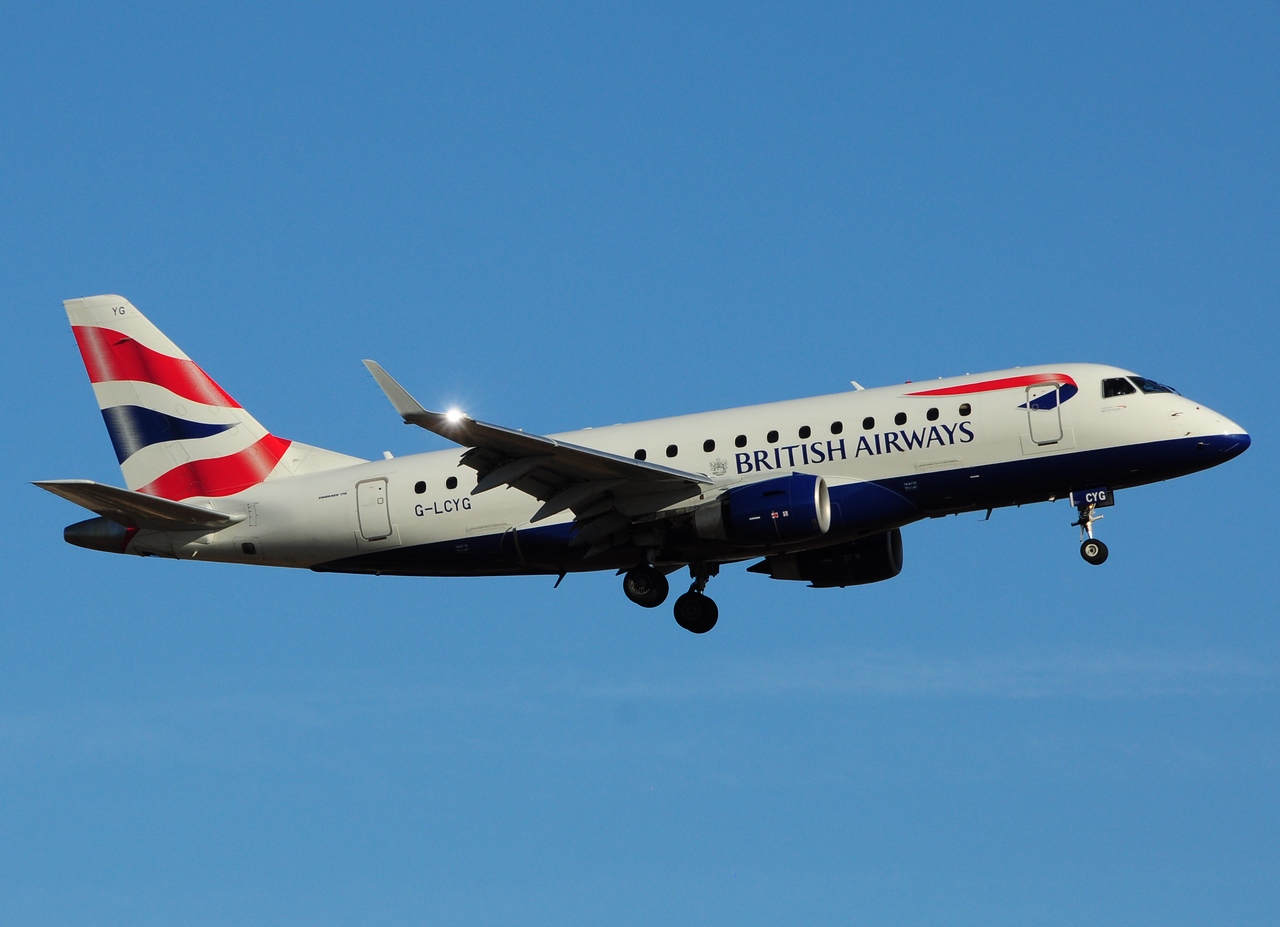 G-LCYG - ERJ-170STD (ERJ-170-100) - BA Cityflyer - PMI - 24-08-2015