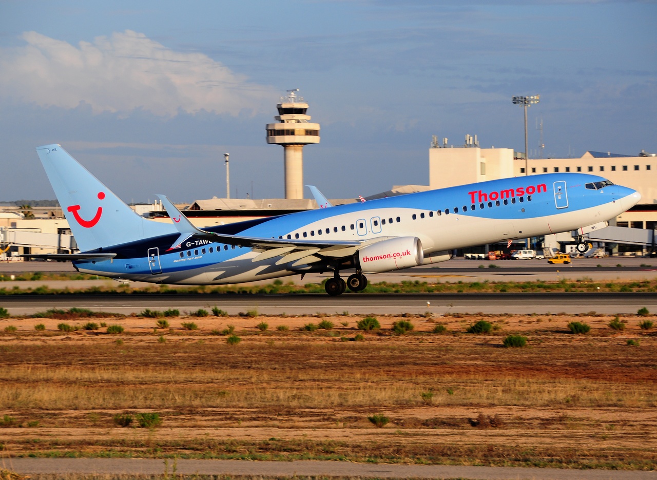 G-TAWL - 737-8K5(WL) - Thomson Airways - PMI - 22-08-2015