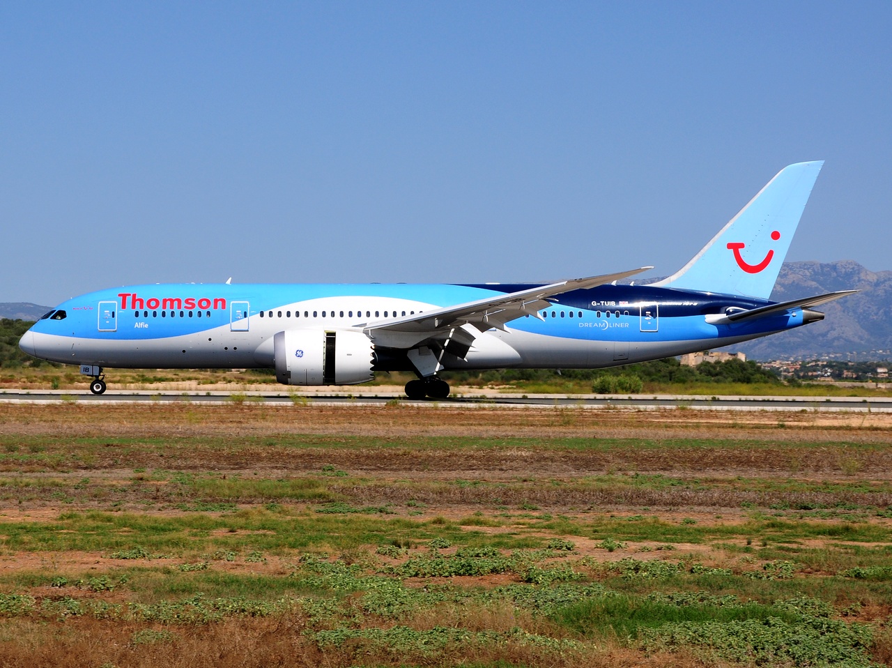 G-TUIB - 787-8 Dreamliner - Thomson Airways - PMI - 22-08-2015