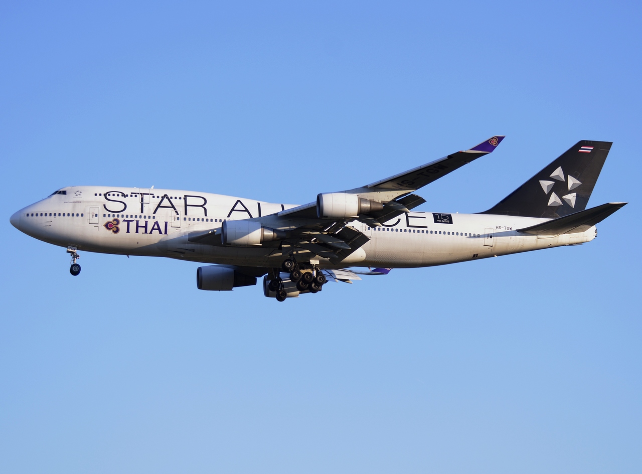 HS-TGW - 747-4D7 - Thai Airways International - FRA - 18-04-2015