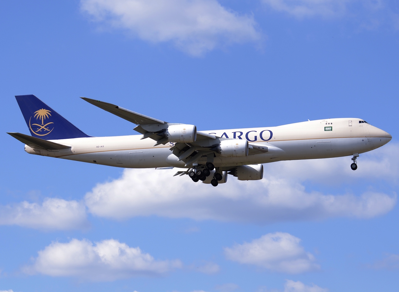 HZ-A13 - 747-8F - Saudi Arabian Cargo - FRA - 18-04-2015