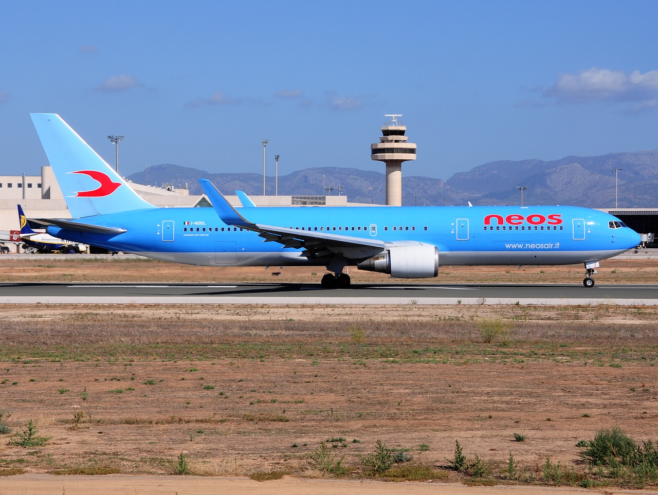 I-NDDL - 767-324(ER)(WL) - NEOS - PMI - 25-08-2015