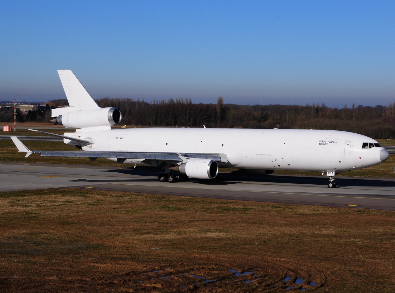 OH-NGA - MD-11-F - Nordic Global Airlines - LGG - 08-03-2015