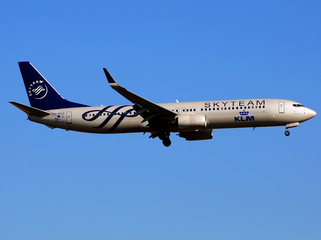 PH-BXO - 737-9K2(WL) - KLM Royal Dutch Airlines - BCN - 29-06-2015