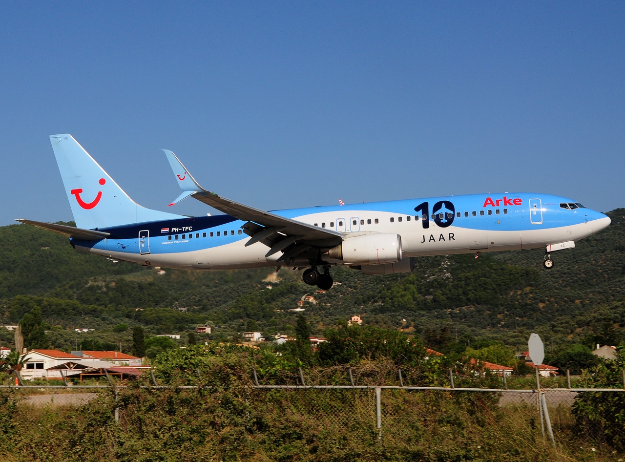 PH-TFC - 737-8K5(WL) - Arke - JSI - 24-07-2015
