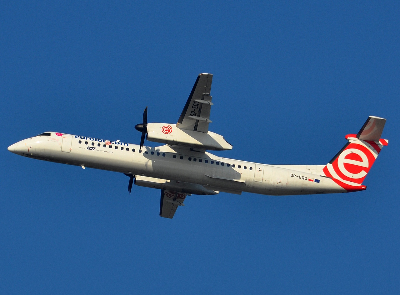 SP-EQG - DHC-8-402Q - Eurolot - DUS - 14-02-2015