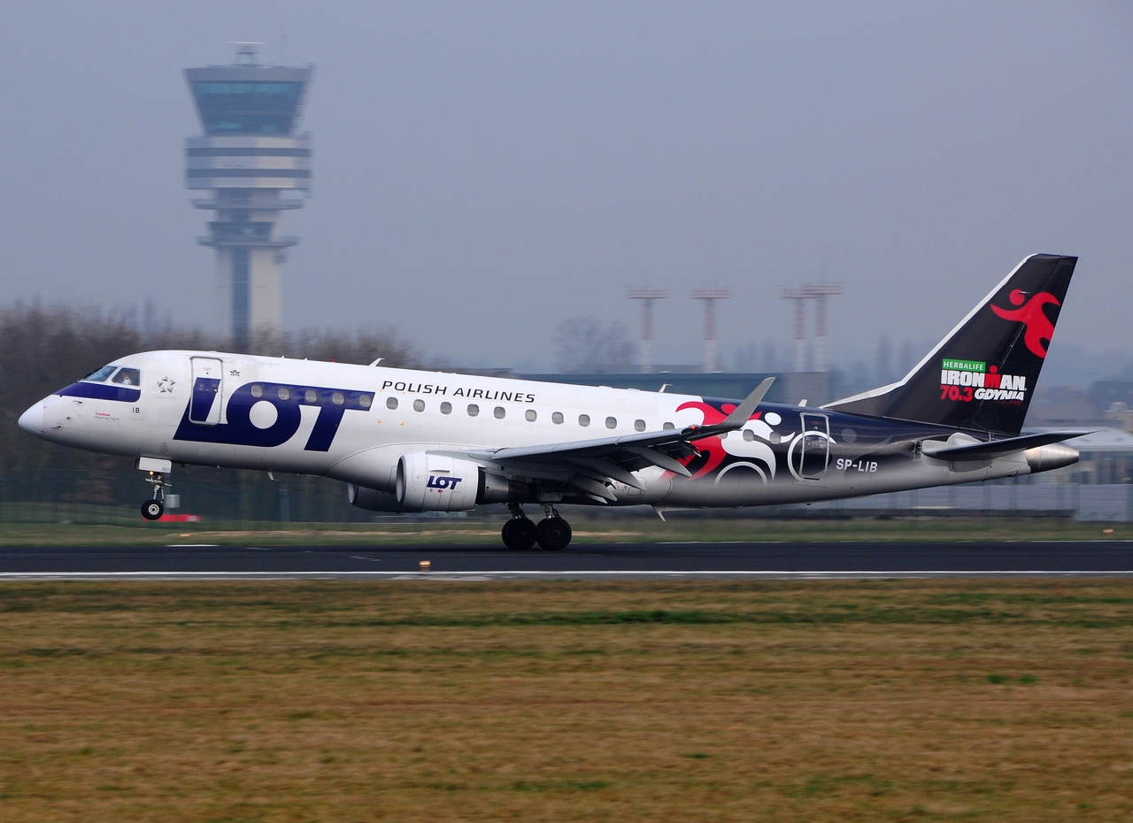 SP-LIB - ERJ-175STD (ERJ-170-200) - LOT _ Polish Airlines - BRU - 24-03-2015