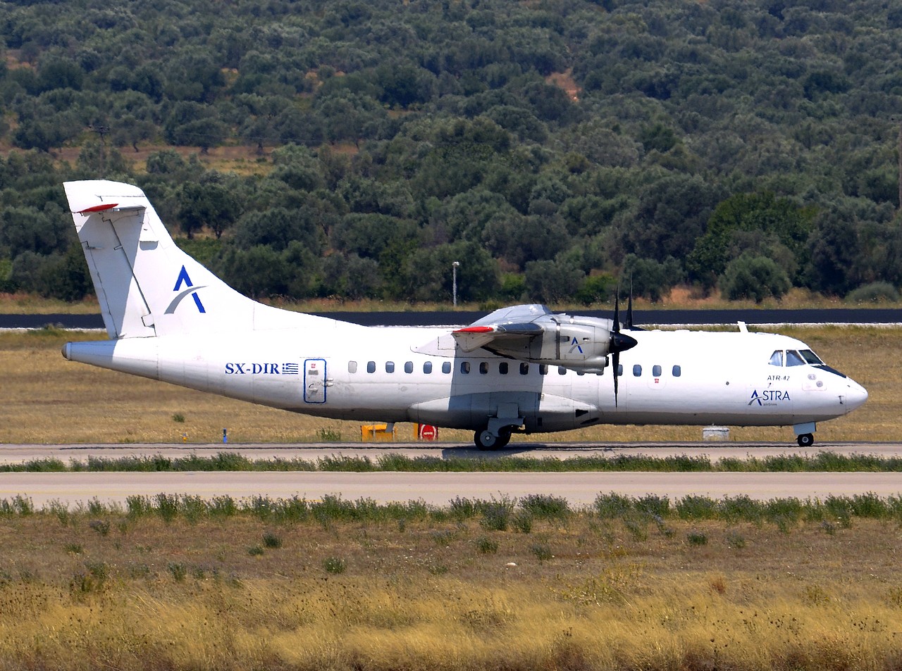 SX-DIR - ATR 42-300 - Astra Airlines - ATH - 29-07-2015