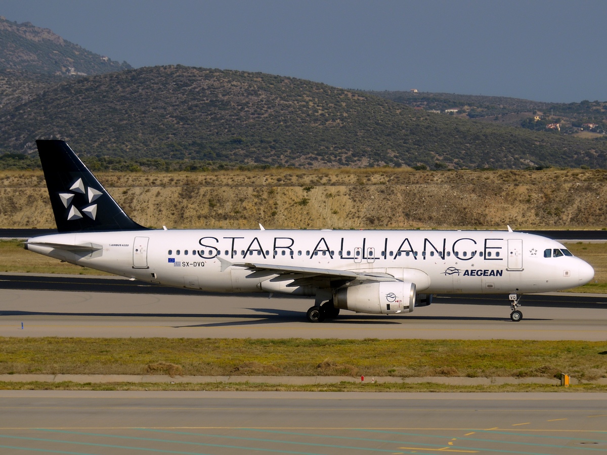 SX-DVQ - A320-232 - Aegean Airlines - ATH - 23-07-2015
