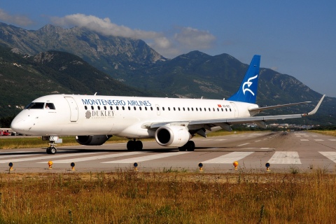 4O-AOC - ERJ-195LR (ERJ-190-200 LR) - Montenegro Airlines - TIV - 11-07-2015