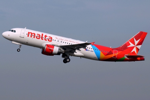 9H-AEN - A320-214 - Air Malta - ORY - 07-03-2015