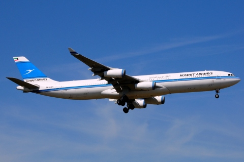9K-ANA - A340-313 - Kuwait Airways - FRA - 19-04-2015