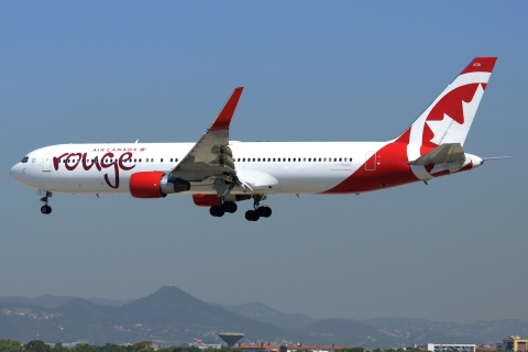C-FMXC - 767-333(ER)(WL) - Air Canada Rouge - BCN - 29-06-2015