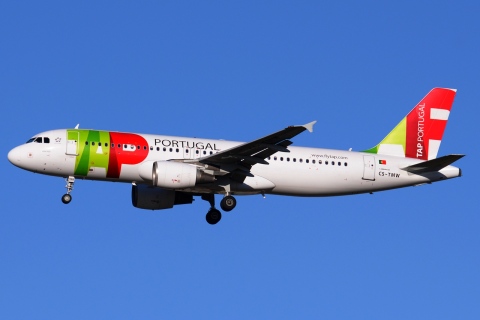 CS-TMW - A320-214(WL) - TAP _ Air Portugal - MAD - 14-03-2015