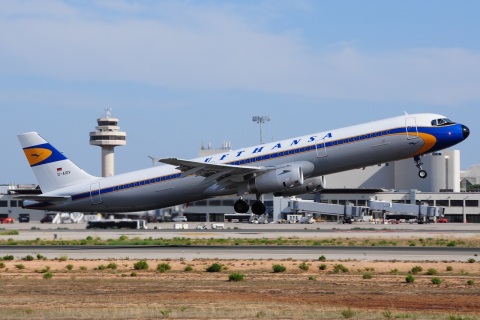 D-AIDV - A321-231 - Lufthansa - PMI - 23-08-2015