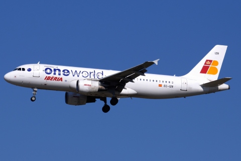 EC-IZR - A320-214 - Iberia - MAD - 16-03-2015