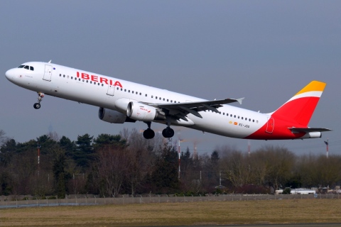 EC-JGS - A321-211 - Iberia - ORY - 07-03-2015
