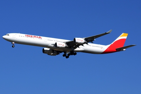 EC-LEU - A340-642 - Iberia - MAD - 16-03-2015b