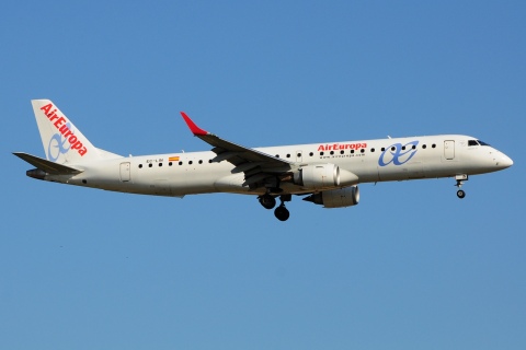 EC-LIN - ERJ-195LR (ERJ-190-200 LR) - Air Europa - BCN - 29-06-2015