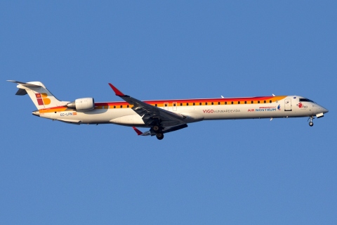 EC-LPN - CRJ-1000 - Iberia Regional - MAD - 14-03-2015