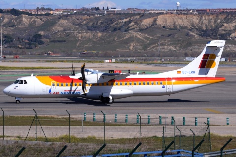EC-LRH - ATR 72-600 (72-212A) - Iberia Express - MAD - 14-03-2015