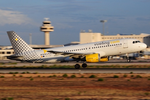 EC-LZZ - A320-214 - Vueling - PMI - 22-08-2015