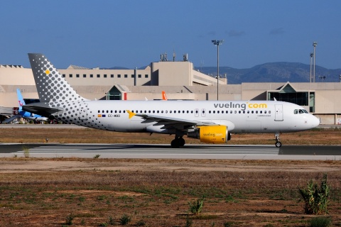 EC-MBD - A320-214 - Vueling - PMI - 25-08-2015