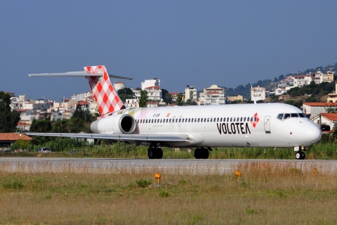 EI-EXB - 717-2BL - Volotea Airlines - JSI - 28-07-2015c