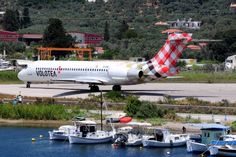 EI-EXB - 717-2BL - Volotea Airlines - JSI - 28-07-2015e