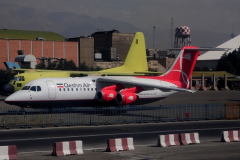 EP-FQU - RJ100 - Qeshm Airlines - THR - 05-10-2015