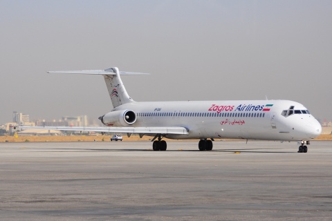 EP-ZAG - MD-82 - Zagros Air - MHD - 04-10-2015