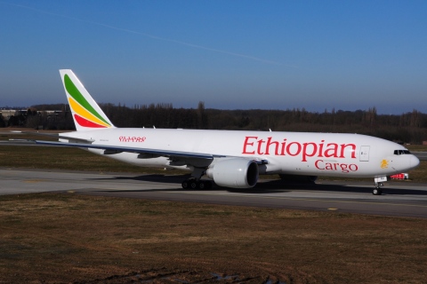 ET-ARH - 777-F60 - Ethiopian Airlines - LGG - 08-03-2015