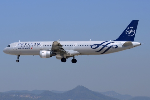 F-GTAE - A321-211 - Air France - BCN - 29-06-2015