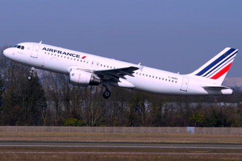 F-HBNH - A320-214 - Air France - ORY - 07-03-2015
