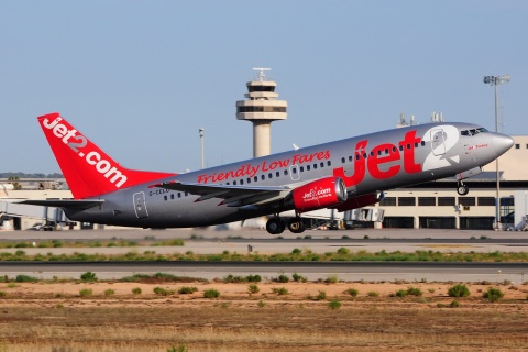G-CELG - 737-377 - Jet2 - PMI - 21-08-2015