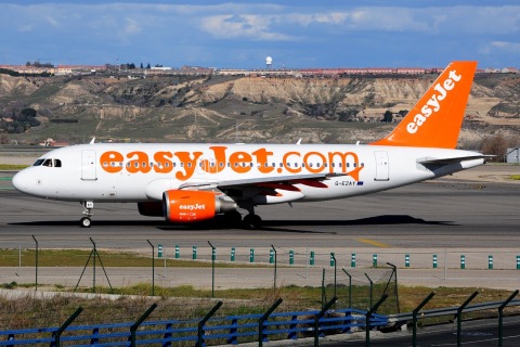 G-EZAY - A319-111 - easyJet - MAD - 14-03-2015