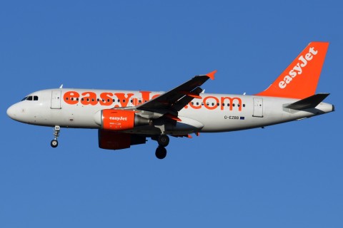 G-EZBB - A319-111 - easyJet - MAD - 14-03-2015