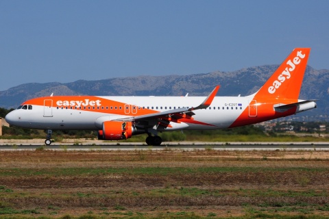 G-EZOT - A320-214(WL) - easyJet - PMI - 22-08-2015