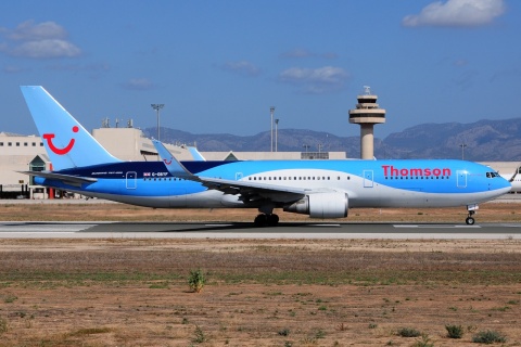 G-OBYF - 767-304(ER)(WL) - Thomson Airways - PMI - 25-08-2015