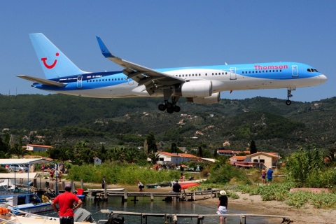 G-OOBA - 757-28A(WL) - Thomson Airways - JSI - 24-07-2015