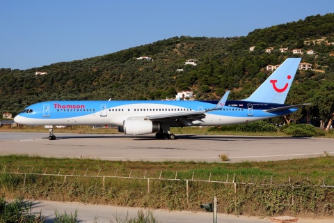 G-OOBG - 757-236(WL) - Thomson Airways - JSI - 24-07-2015b