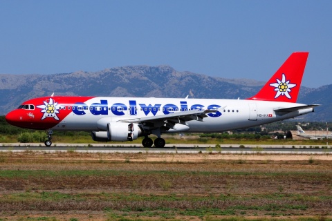 HB-IHX - A320-214 - Edelweiss Air - PMI - 22-08-2015