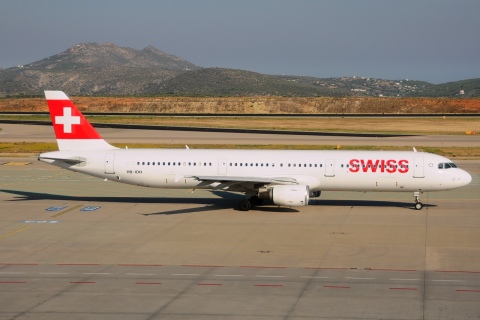 HB-IOH - A321-131 - Swiss - ATH - 23-07-2015