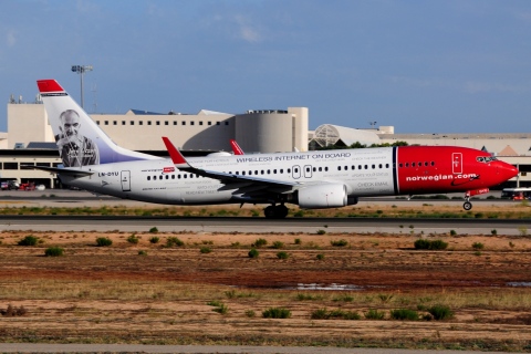 LN-DYU - 737-8JP(WL) - Norwegian Air Shuttle - PMI - 22-08-2015