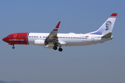 LN-NGH - 737-8JP(WL) - Norwegian Air Shuttle - BCN - 29-06-2015